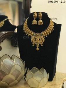 Temple jewellery has a significant position in South Indian bridal jewellery sets