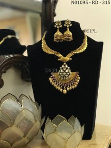 Beautiful Light Weight Designer Necklace Set