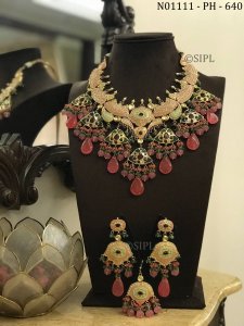 Luxury Design HandPaint Necklace Set