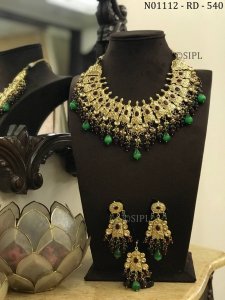 Amazing Kundan Designer Traditional Necklace Set