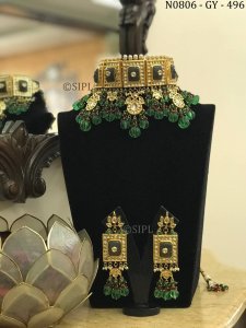 Classic Carved Stone Necklace Set