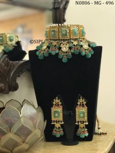 Classic Carved Stone Necklace Set