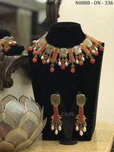 Beautiful Colored Stone Necklace Set With Natural Stone