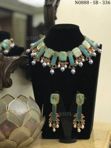 Beautiful Colored Stone Necklace Set With Natural Stone