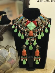 Amazing Design Monalisa Stone Gold Plated Necklace Set