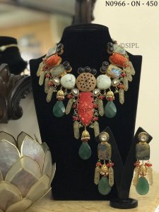 Beautiful Natural Baroque Stone Necklace Set