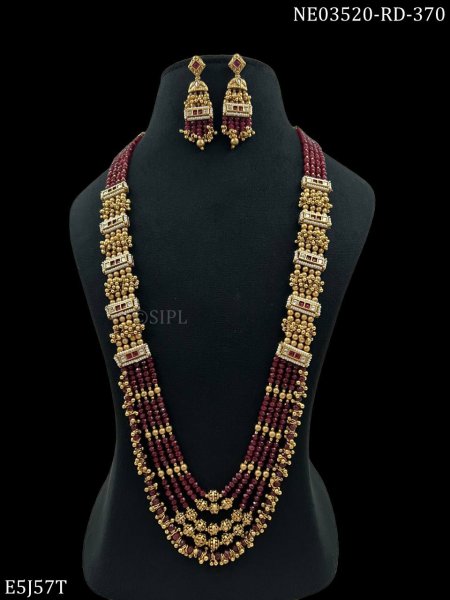 Golden Elegance  Necklace