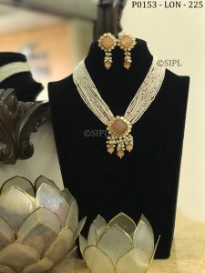 Beautiful Carved Stone Pendant Set