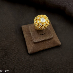 Antique Gold Heirloom Finger Ring