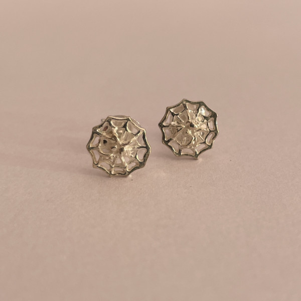Image of Spider web stud earrings in 925 sterling silver