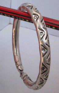 Image of Metal Bangle