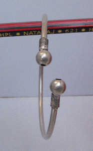 Image of Metal Bangle