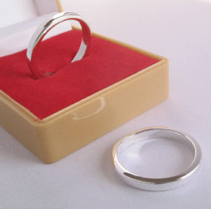 Image of Plain silver ring