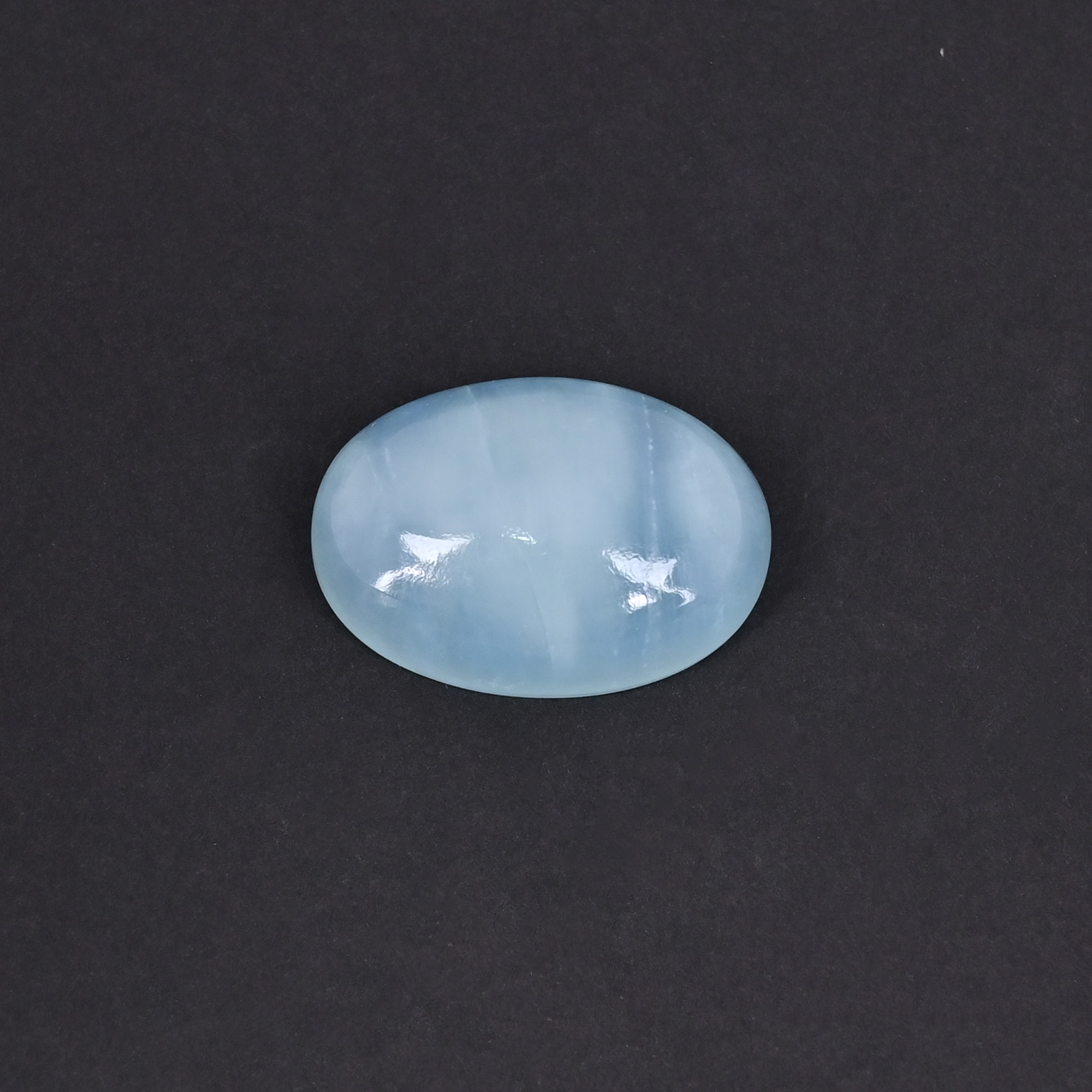 Natural Aquamarine 643 Carat 32x22mm Oval Shape Loose Gemstone