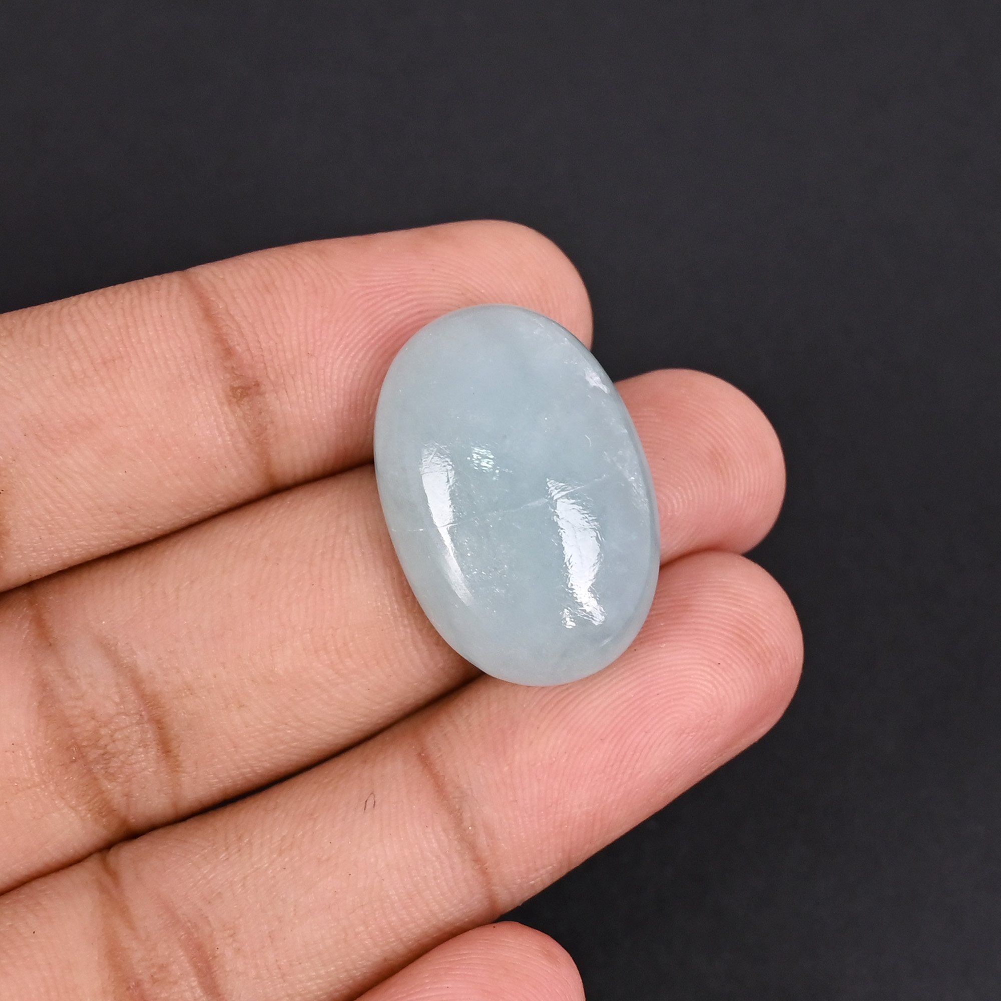 Natural Aquamarine 327 Carat 26x17mm Oval Shape Loose Gemstone