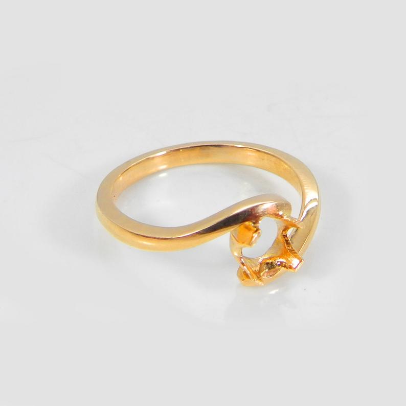 18 Karat Solid Gold Ring Collet 4mm Round Cut Gemstone Prong Setting For Ring Pre Notched Setting Metal Casting For Solitaire Ring Setting