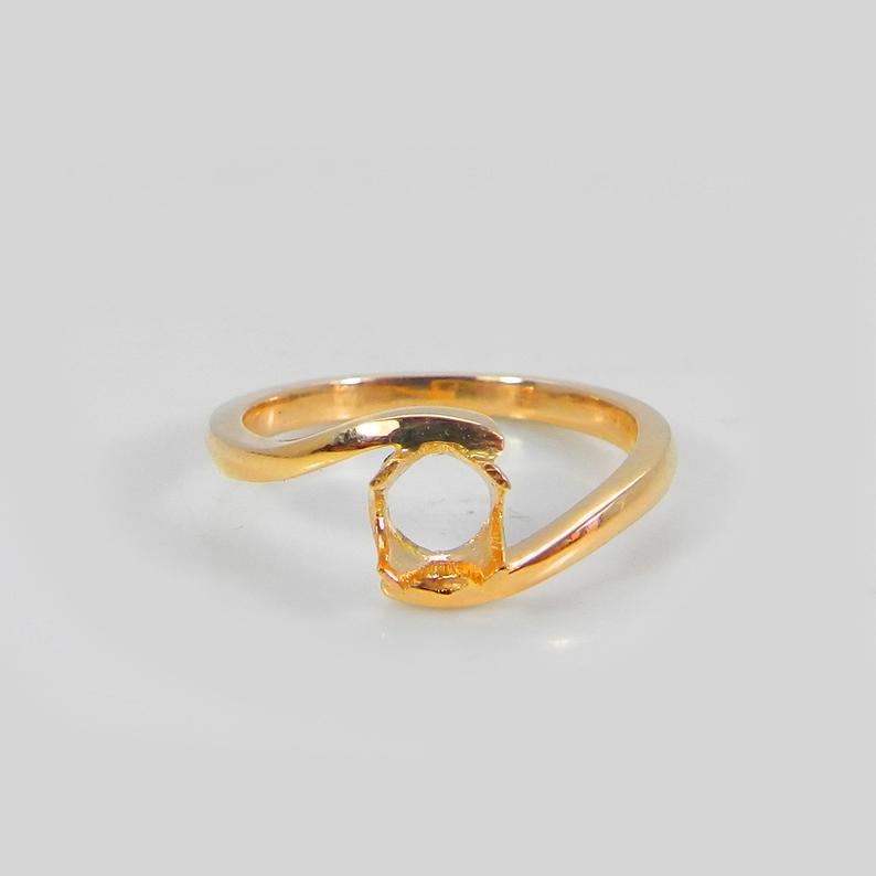 18 Karat Solid Gold Ring Collet 4mm Round Cut Gemstone Prong Setting For Ring Pre Notched Setting Metal Casting For Solitaire Ring Setting