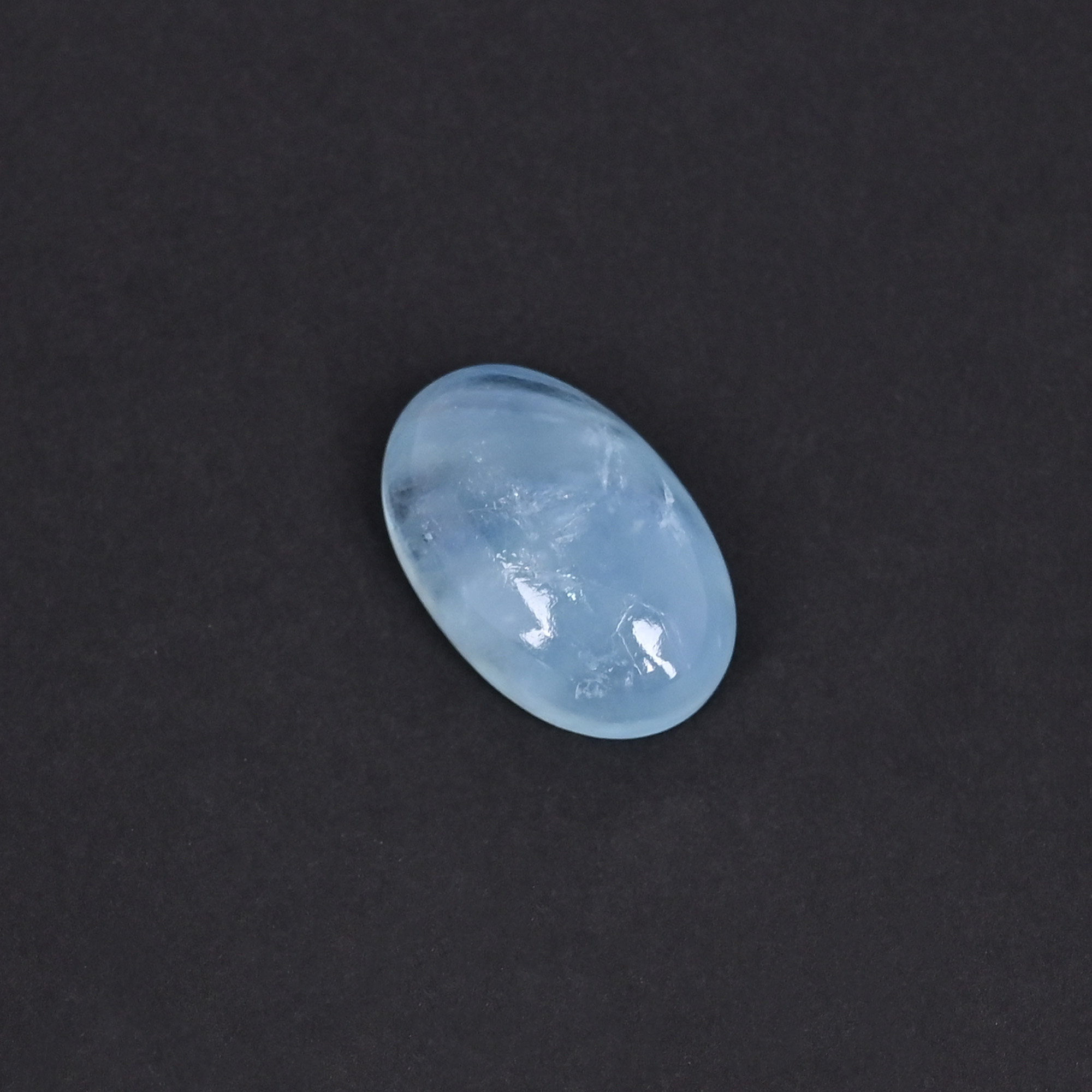 Natural Aquamarine 327 Carat 26x17mm Oval Shape Loose Gemstone