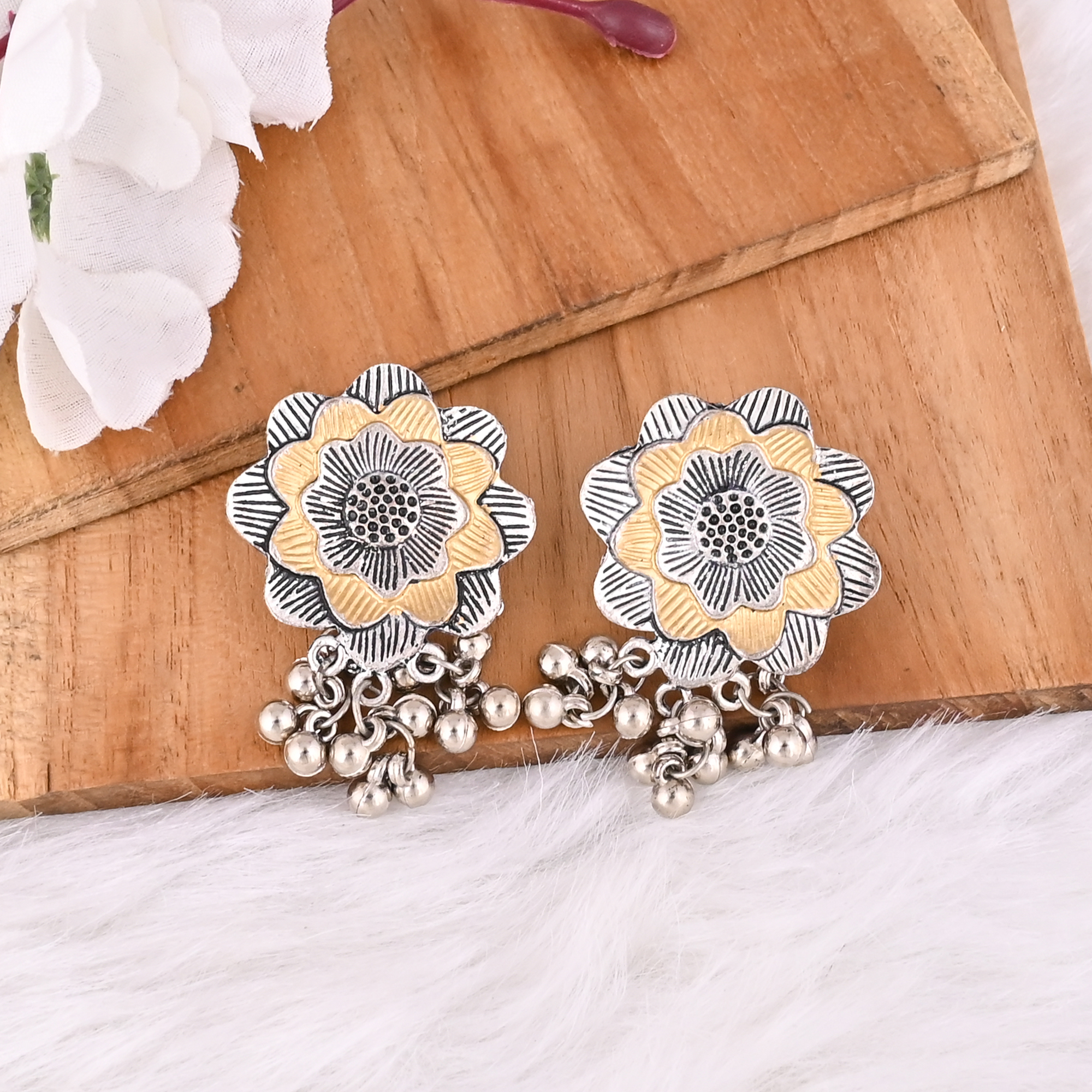 Handcrafted Floral Jute Rope Necklace Earrings  Ring Set