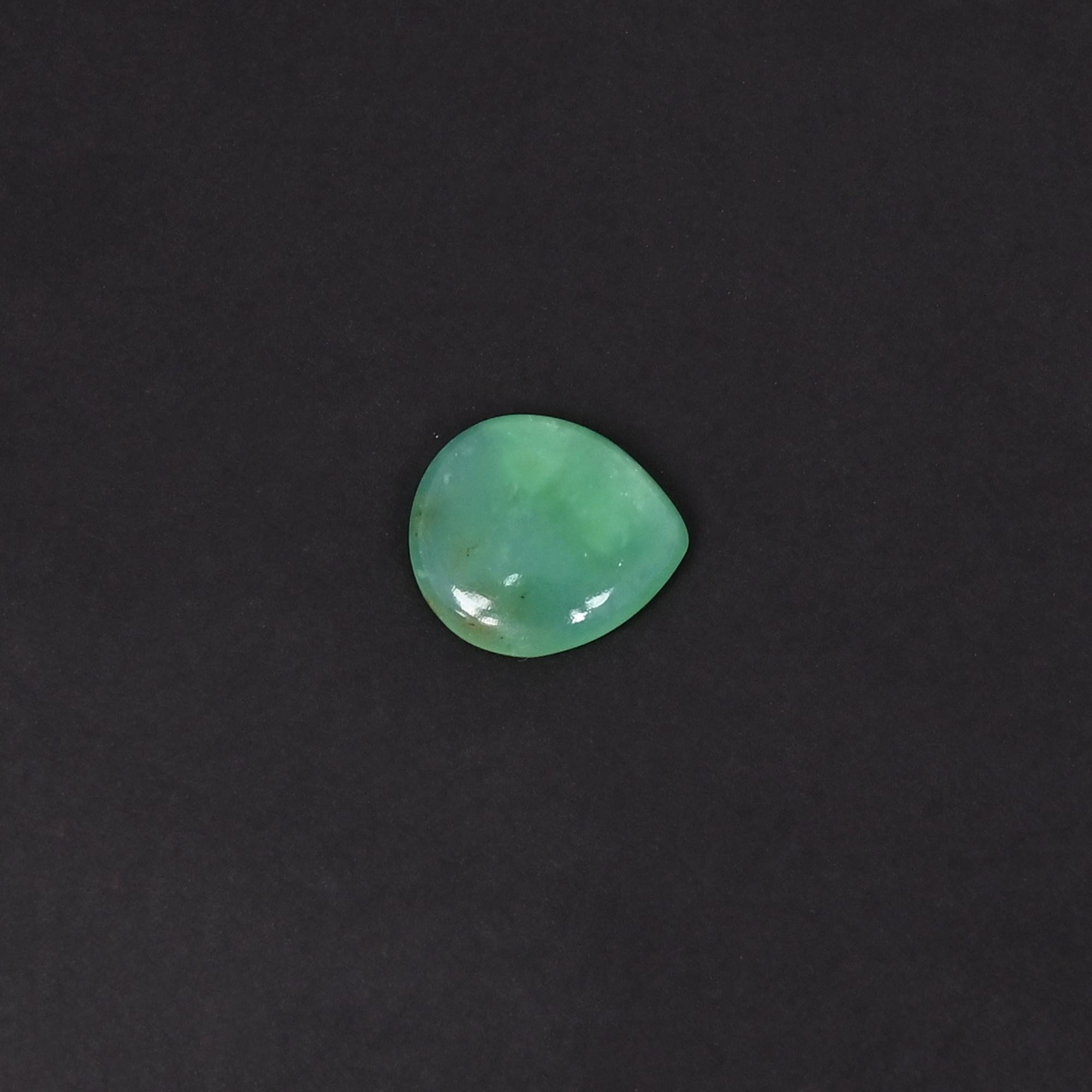 Chrysoprase 620 Carat 15x13mm Heart Shape Loose Gemstone