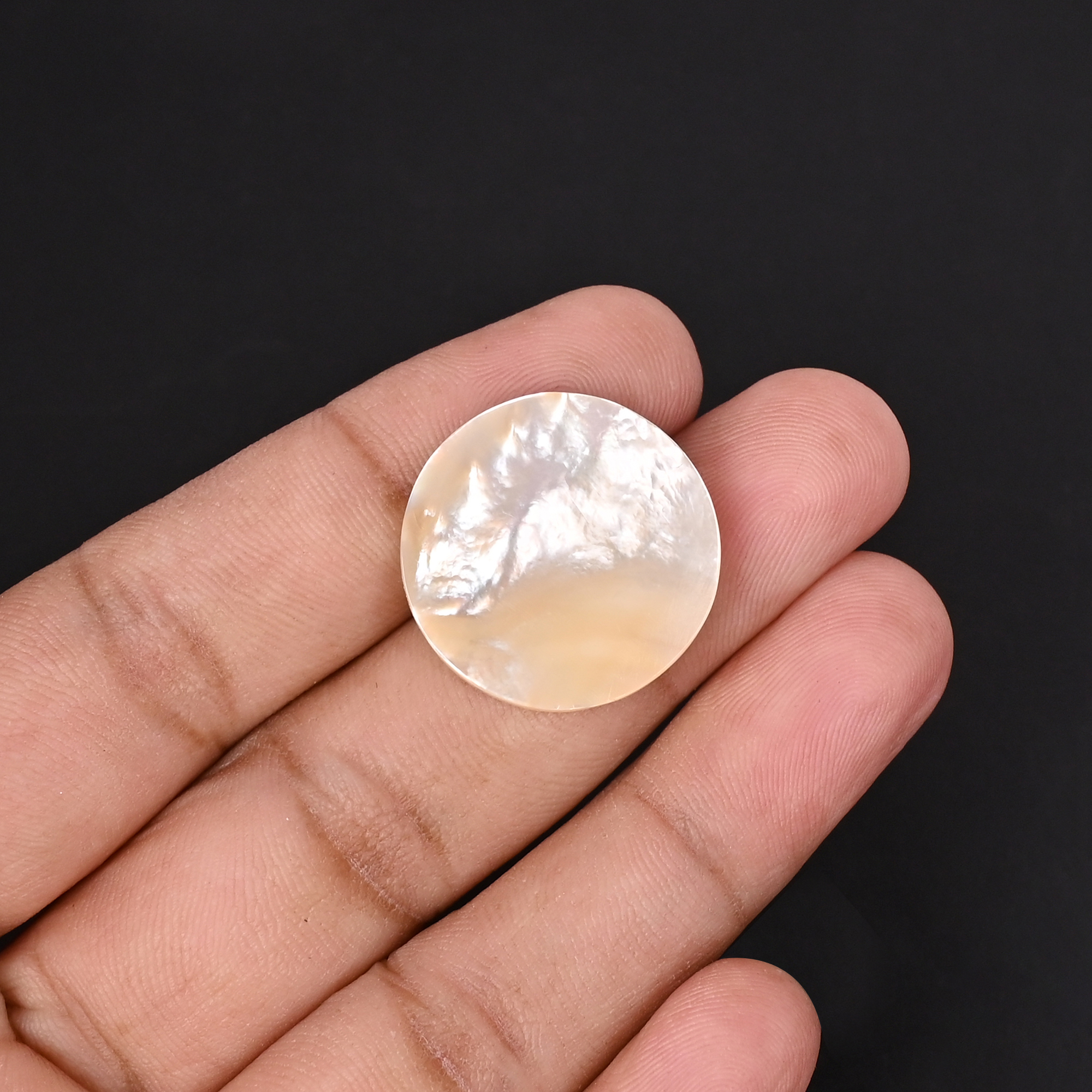 Natural Mother of Peal 14Carat  22x22mm Round Shape Loose Gemstone
