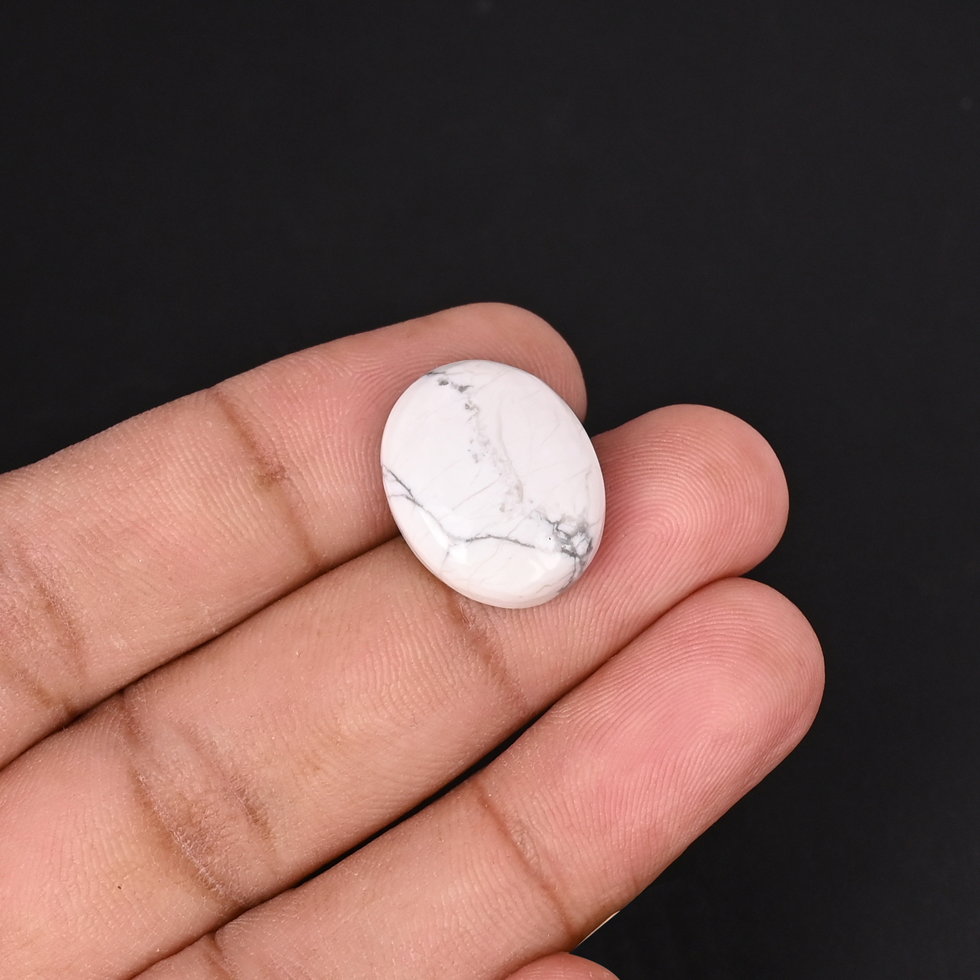 Howlite Loose Gemstone Oval Shape 16 Carat 19x15mm