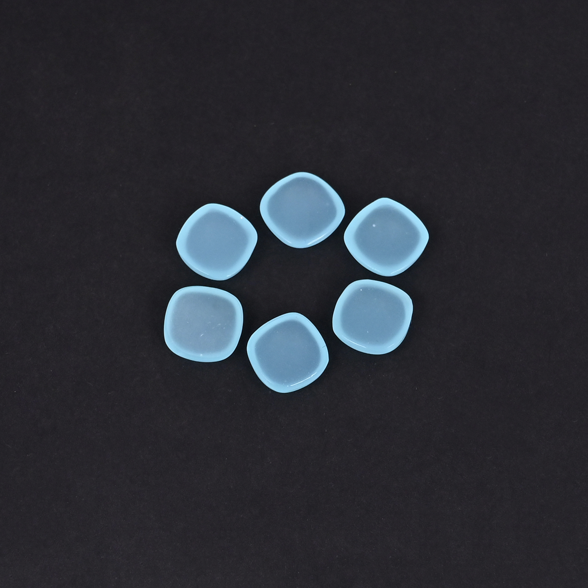 Seafoam Chalcedony Gemstone Cushion Shape 15 Carat Per Pieces 8mm
