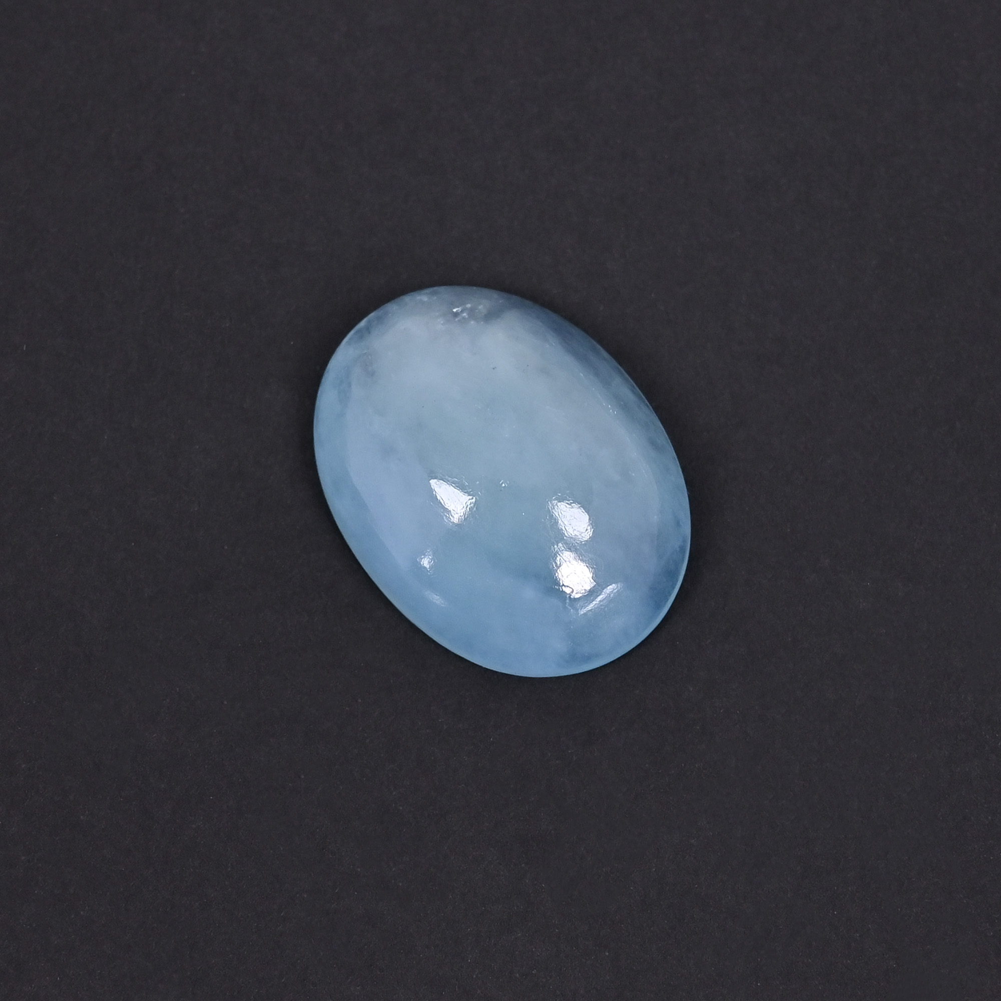 Natural Aquamarine 499 Carat 30x23mm Oval Shape Loose Gemstone