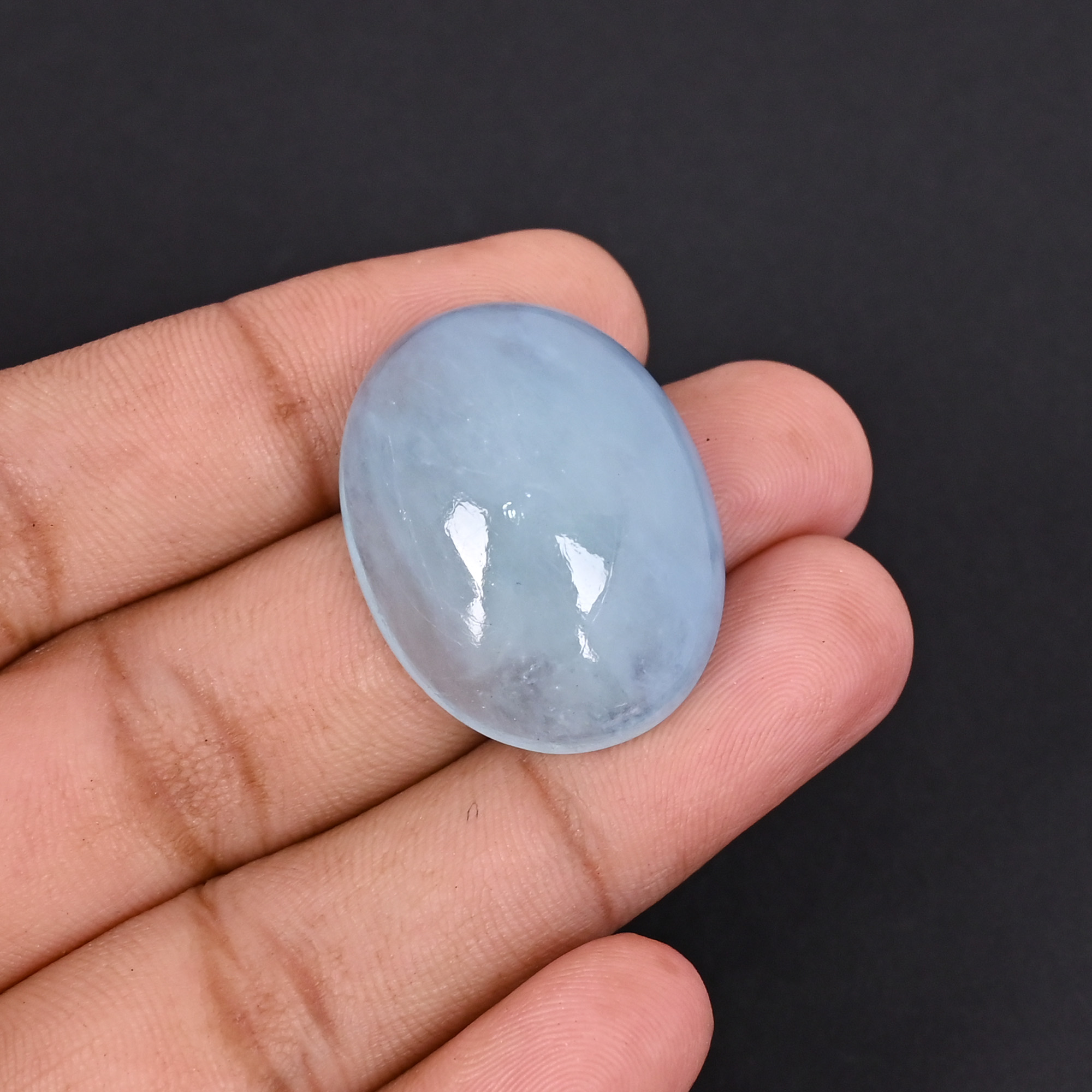 Natural Aquamarine 499 Carat 30x23mm Oval Shape Loose Gemstone