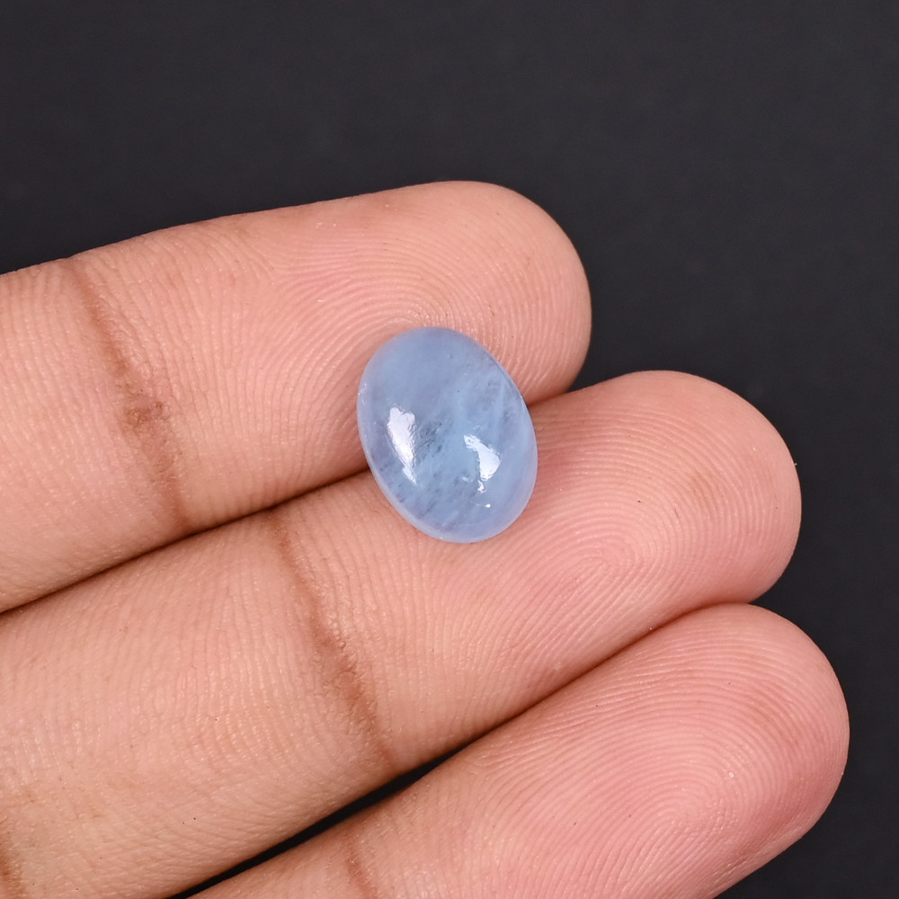 Image of Natural Aquamarine 3.6 Carat 12x9mm Oval Cabochon Shape Loose Gemstone