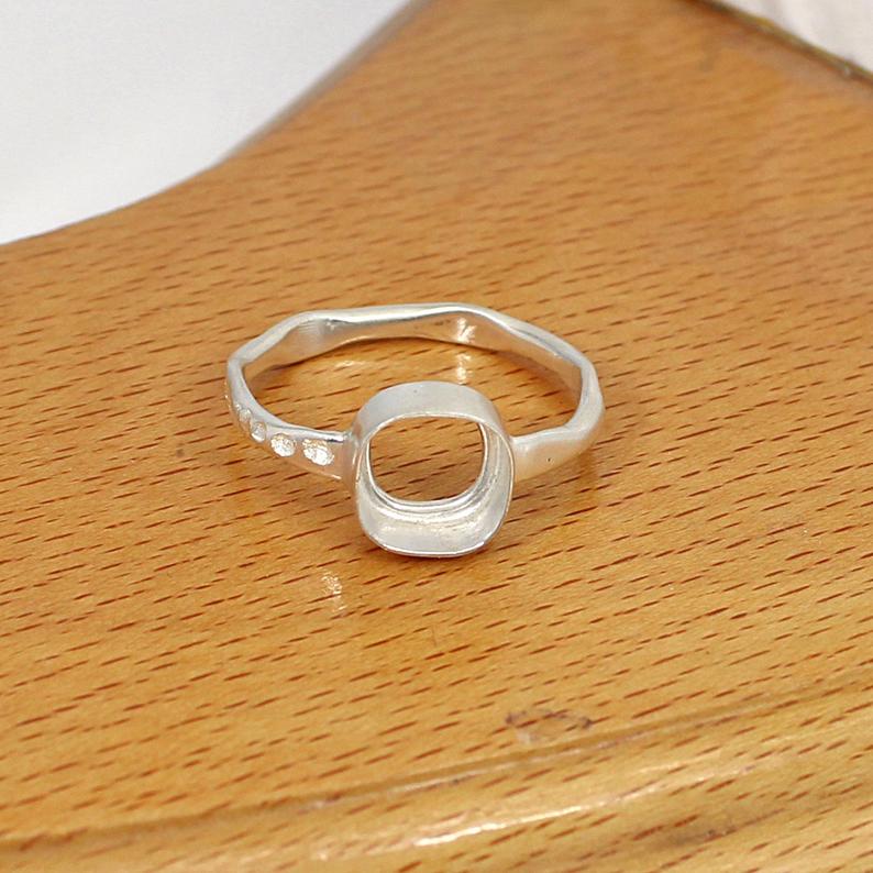 925 Silver 8x8mm Cushion Stone Hammered Band Blank Cup Bezel Set Ring Collet