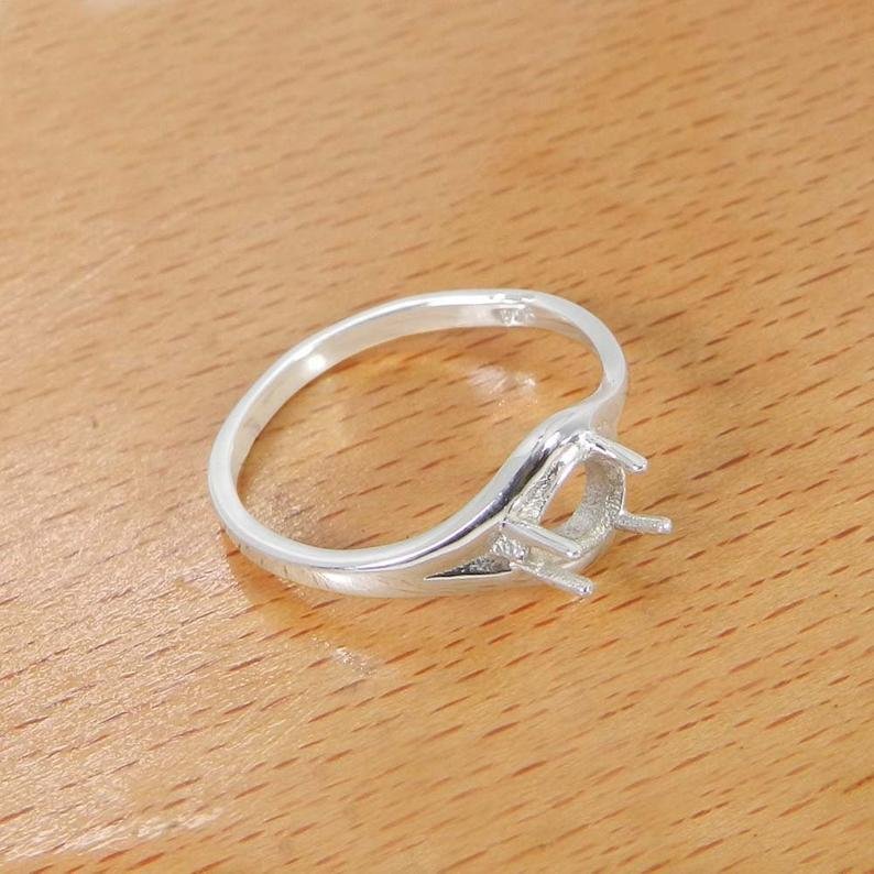 925 Sterling Silver 7x5mm Pear Stone Pre Notched Prong Setting Ring Component