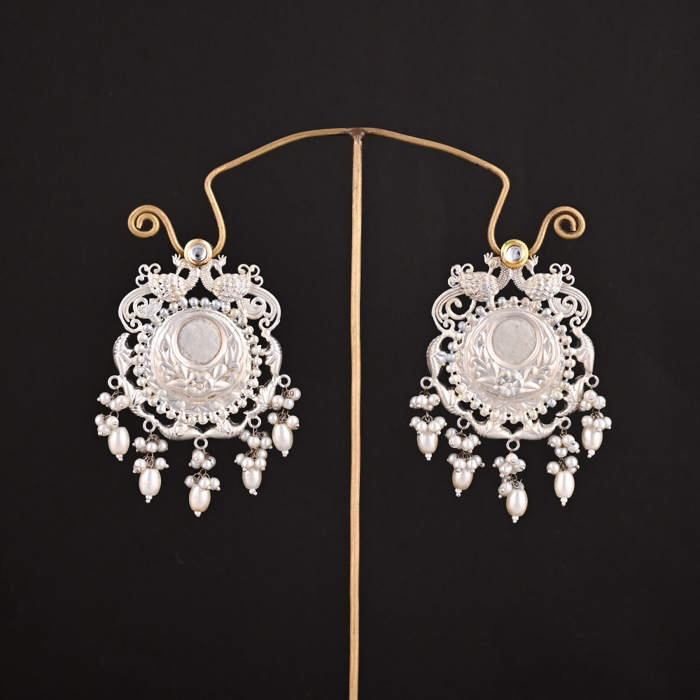 Image of Pearl's, Kundan German Silver Ethnic Design Stud Earring's