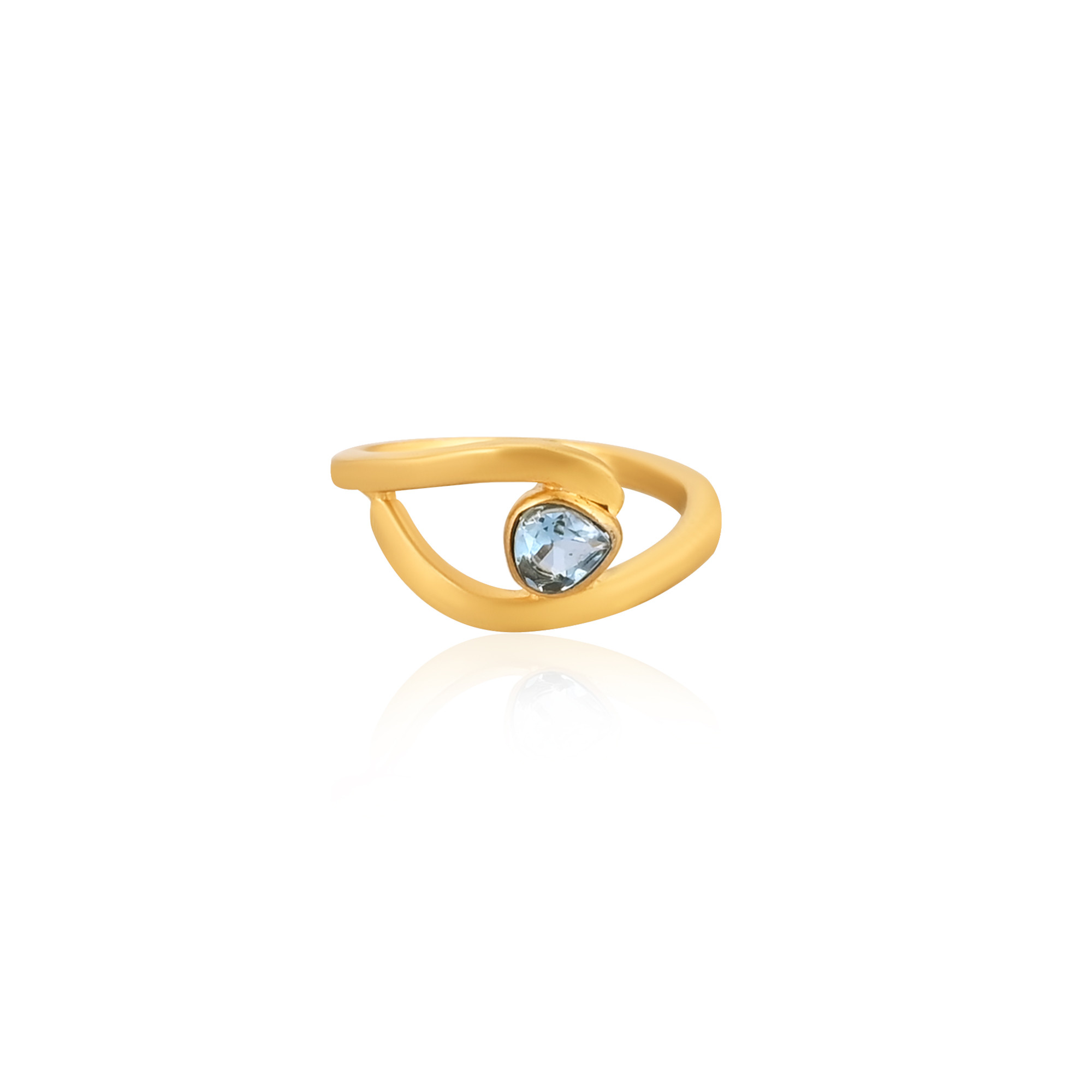 Solid 925 Sterling Silver Natural Sky Blue Topaz Gemstone Handmade Boho Designer Bridesmaid Gift Ring Yellow Gold Plated Jewelry