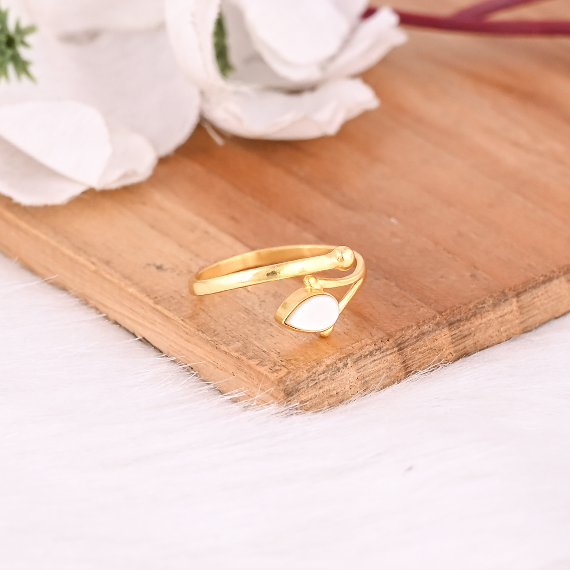 925 Sterling Silver Mother Of Pearl Gemstone Yellow Gold Plated Designer Ring Statement Adjustable Handmade Jewelry
