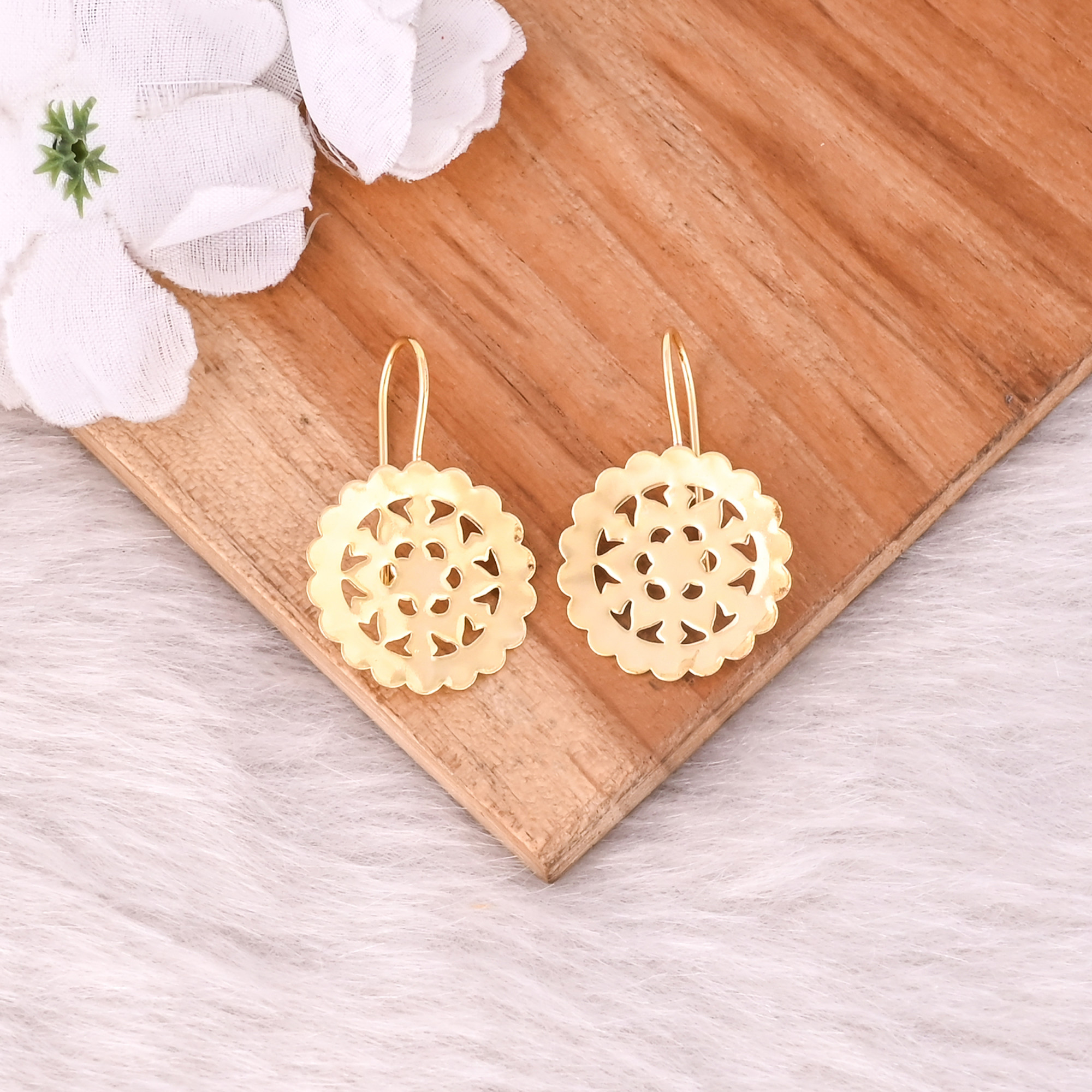 Brass Yellow Gold Plated Floral Designer Women Dangle Earring Jewelry Wholesale Lot 25 Pairs