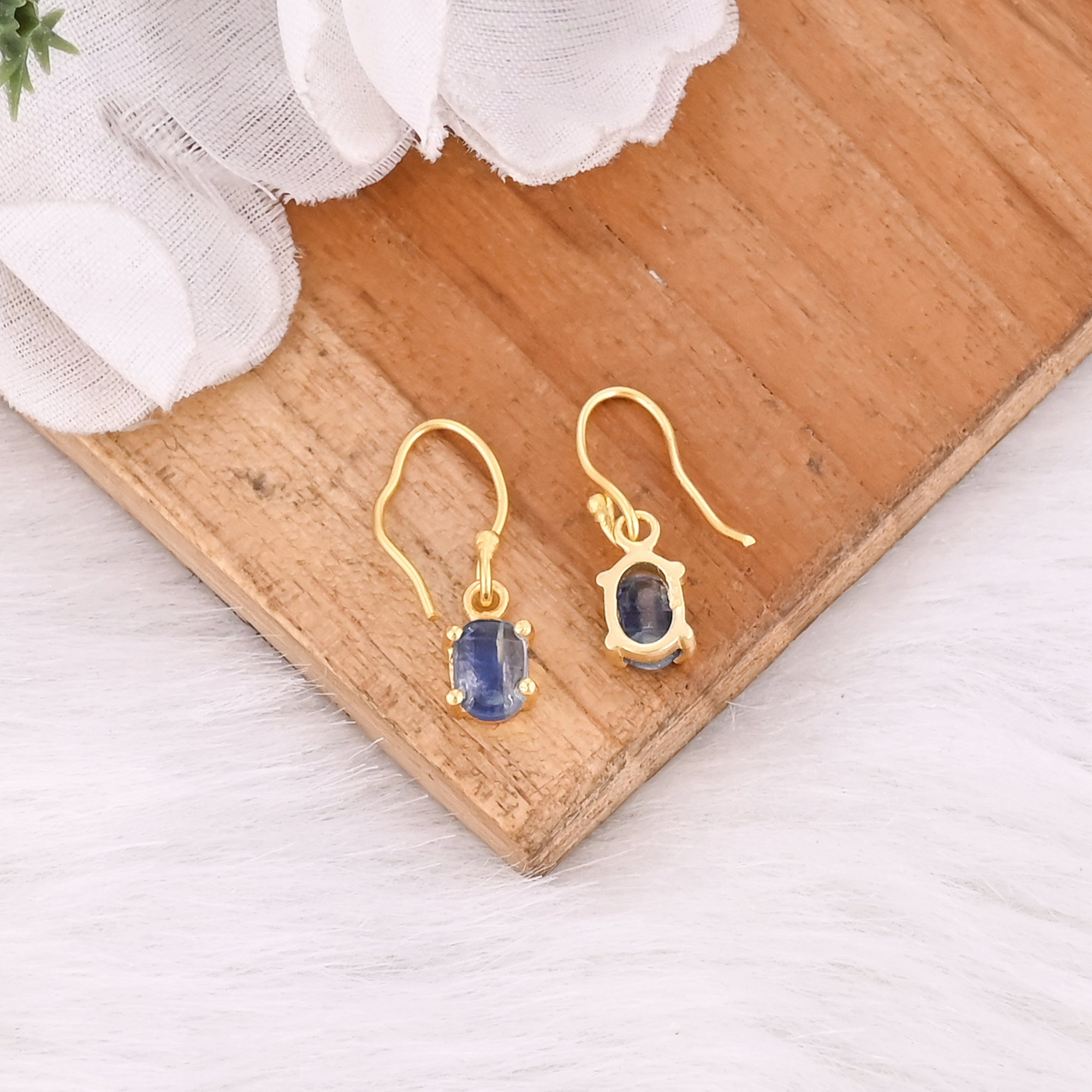 Elegant Oval Blue Kyanite 925 Sterling Silver Gemstone Earring For Women