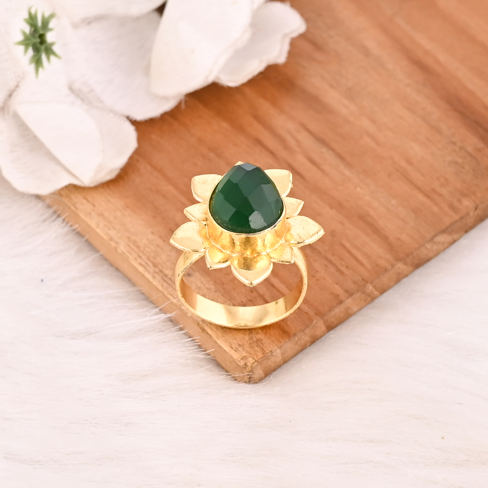 Designer Green Hydro Fashion Ring Handmade Gemstone Jewelry for Women