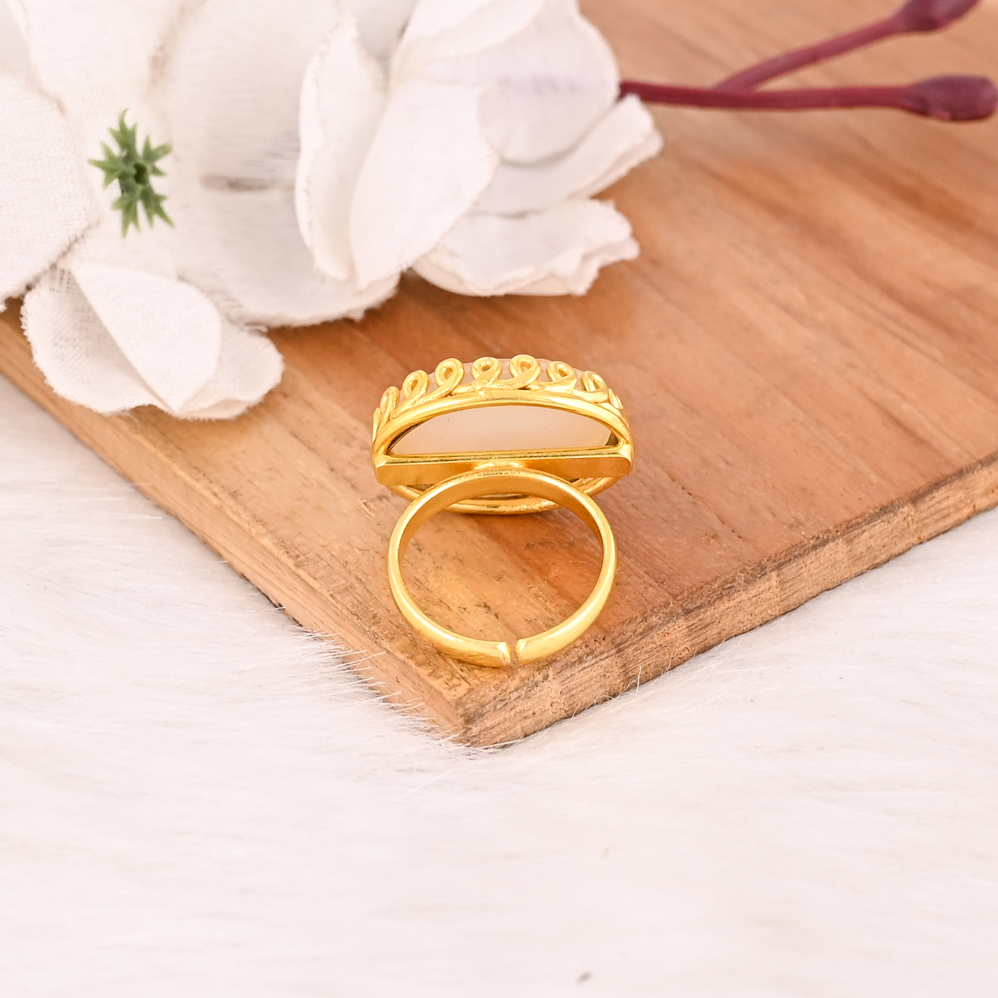 Brass Natural Crystal and Mother of Pearl Doublet Gemstone Stylish Gold Plated Handmade Ring for Women