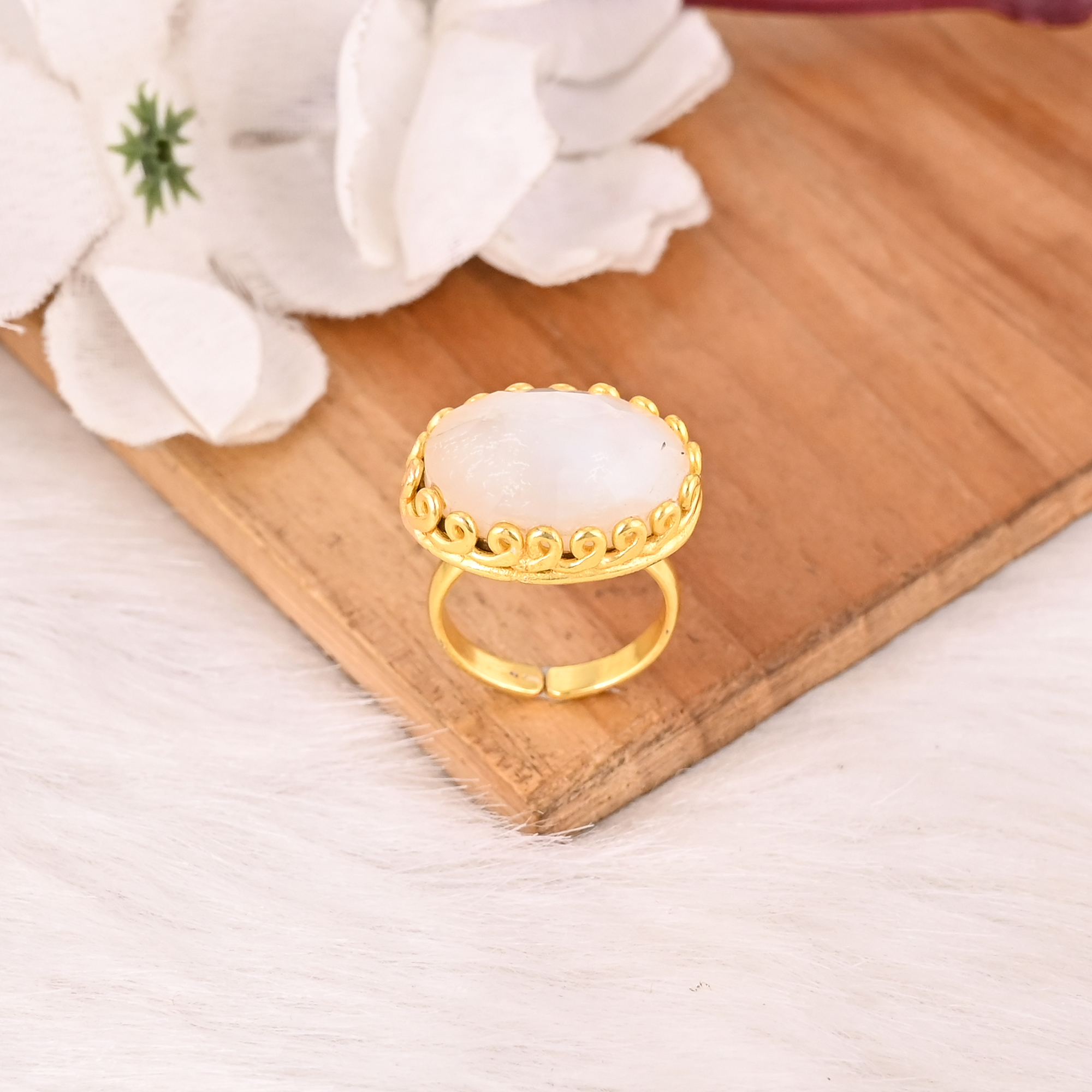Brass Natural Crystal and Mother of Pearl Doublet Gemstone Stylish Gold Plated Handmade Ring for Women