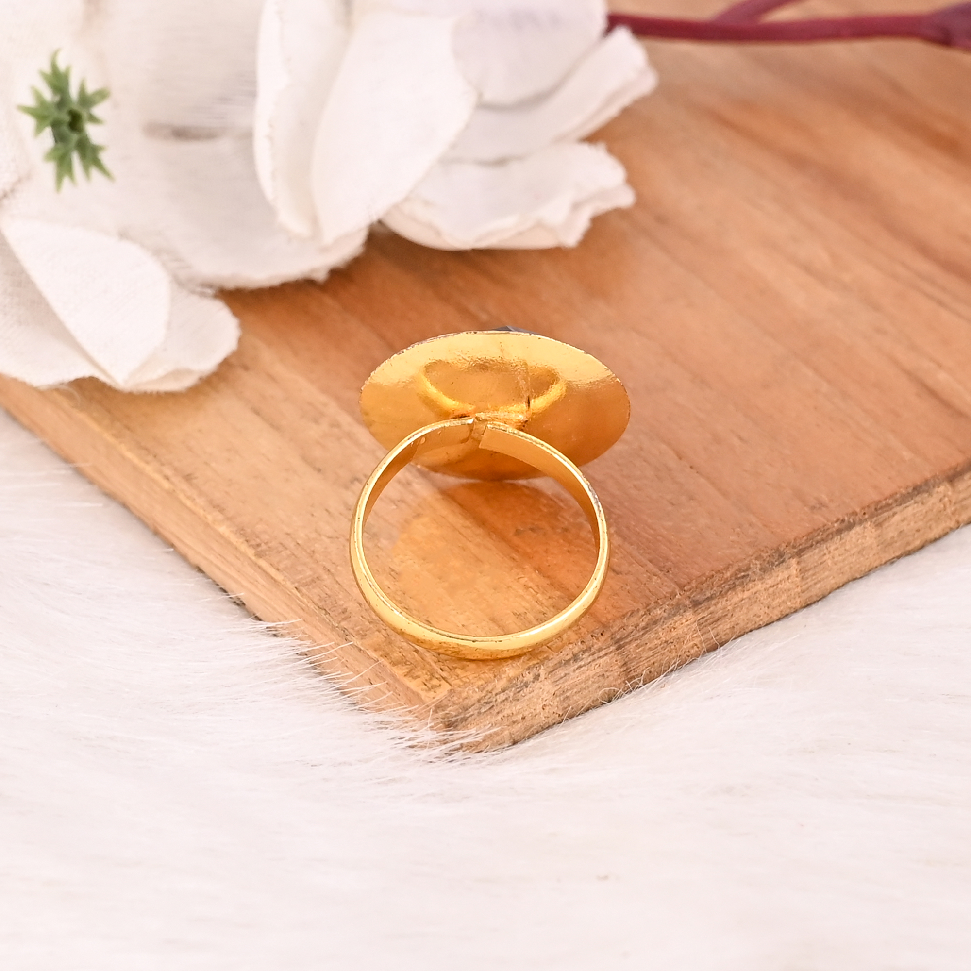 Stylish Gold Plated Garnet Hydro Brass Gemstone Ring for Women