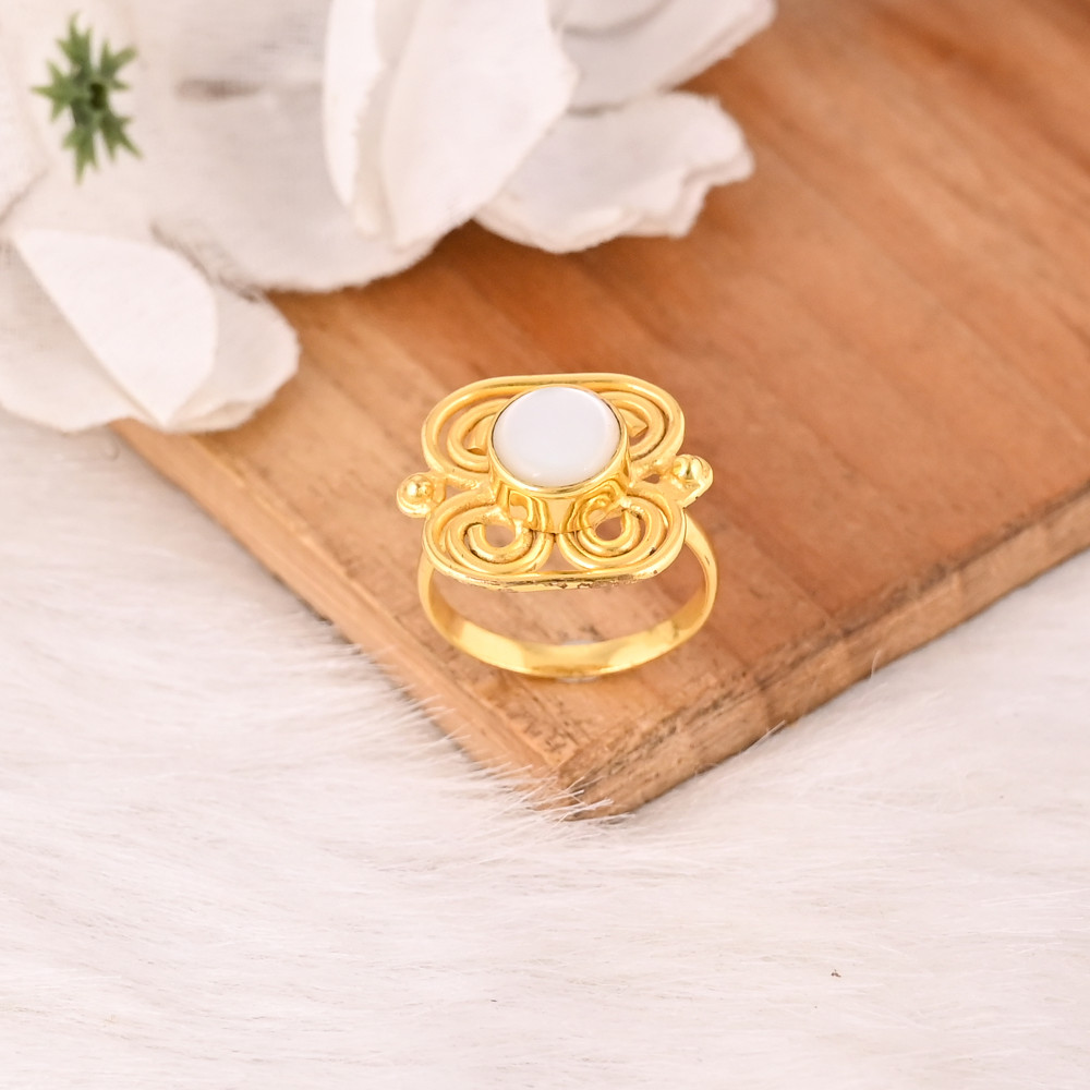 Image of Stylish Mother of Pearl Brass Ring for Women Gold Plated Fashion Jewelry