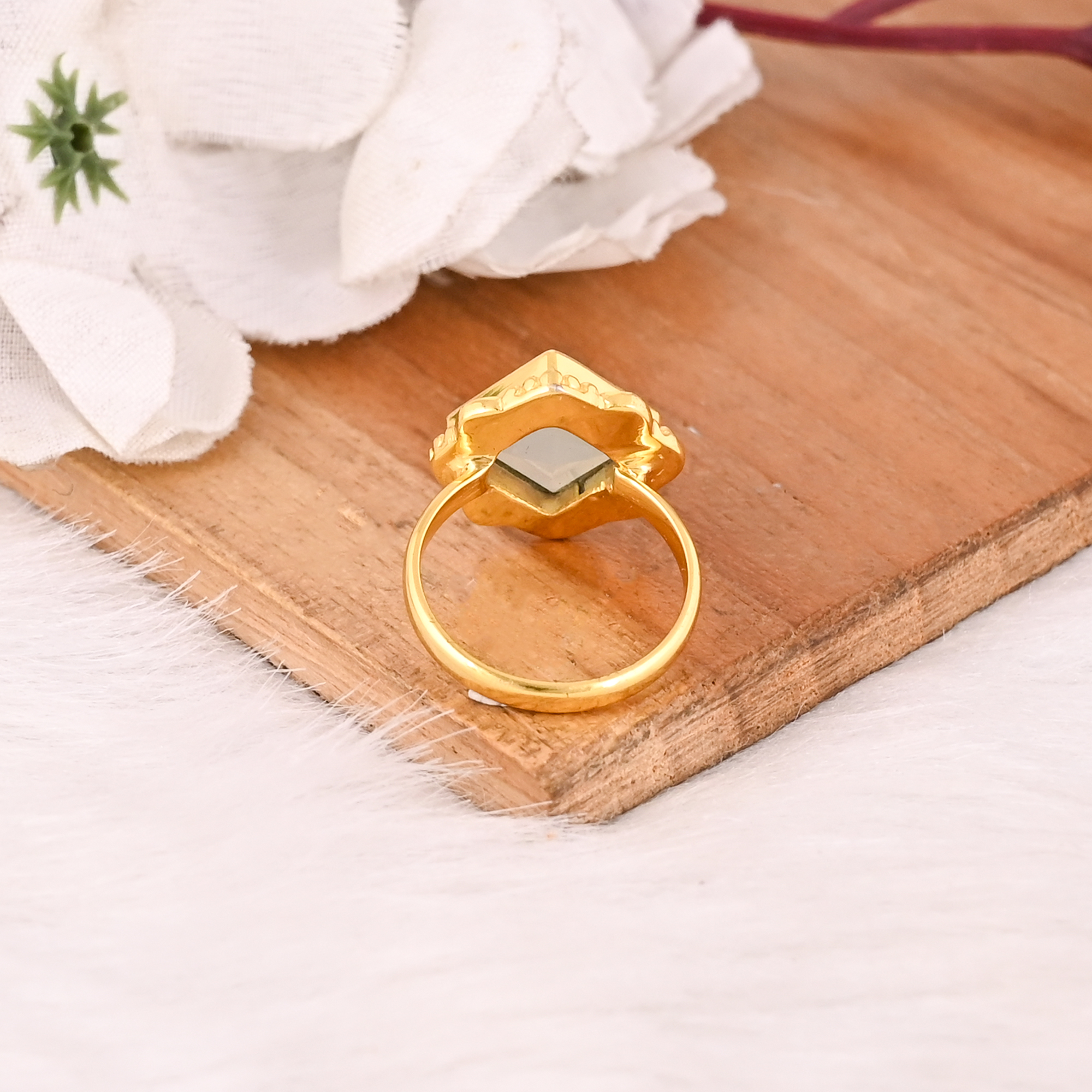 Trendy Aqua Chalcedony Brass Ring for Women Gold Plated Gemstone Wedding Engagement Fashion Jewelry