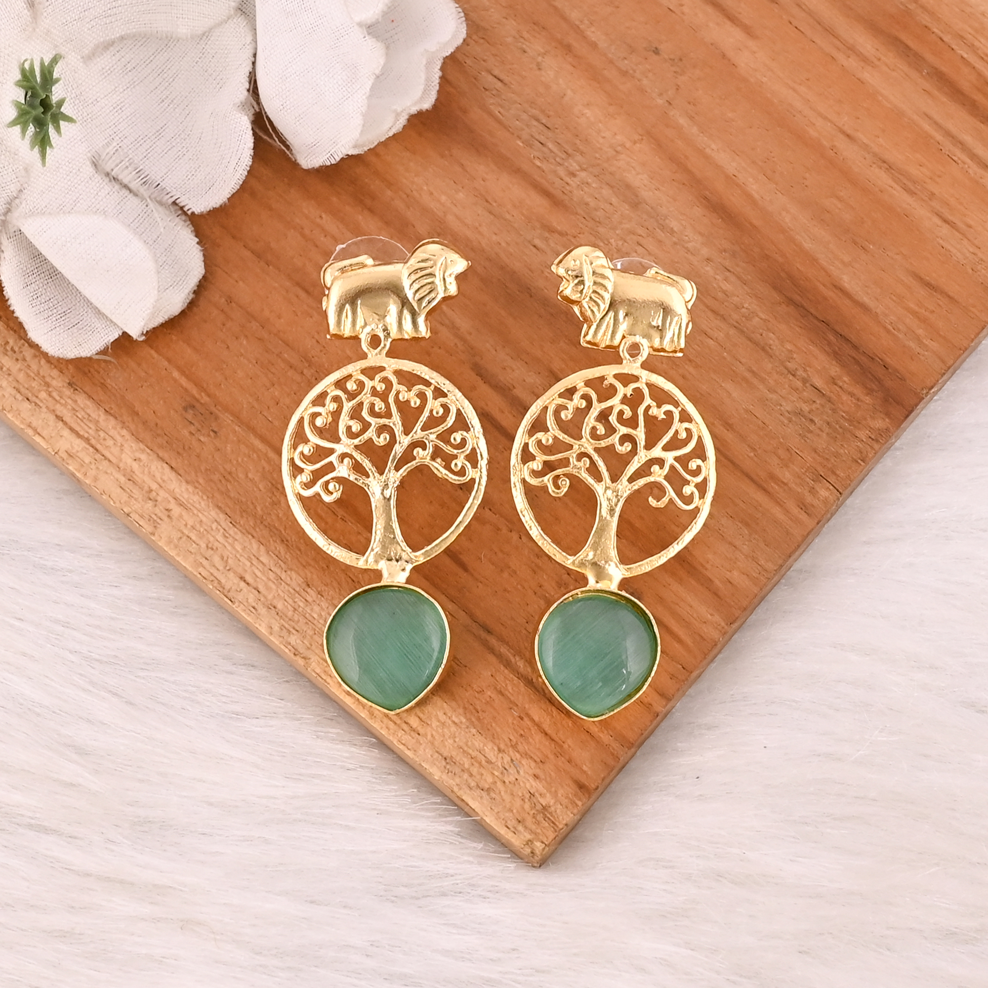 Handmade Green Cats Eye Gemstone Brass Earrings Fashion Jewelry for Women