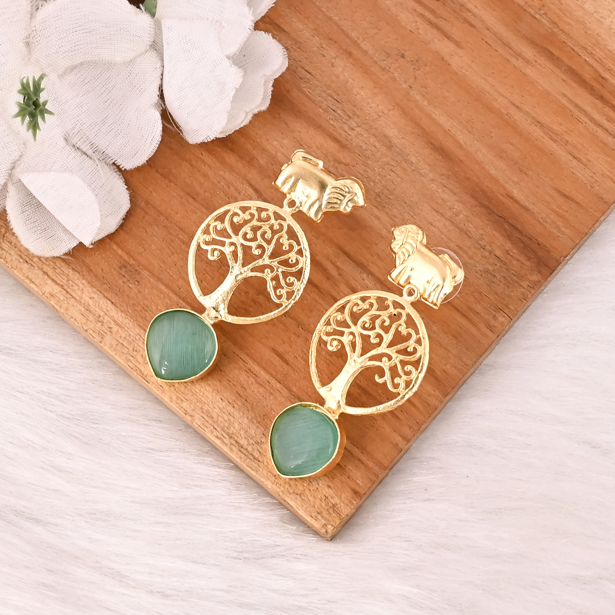 Handmade Green Cats Eye Gemstone Brass Earrings Fashion Jewelry for Women