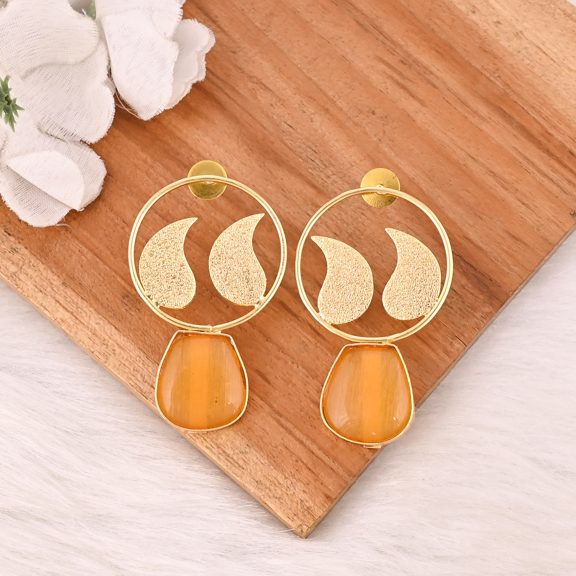 Elegant Yellow Cats Eye Gemstone Earrings Designer Brass Fashion Jewelry for Women