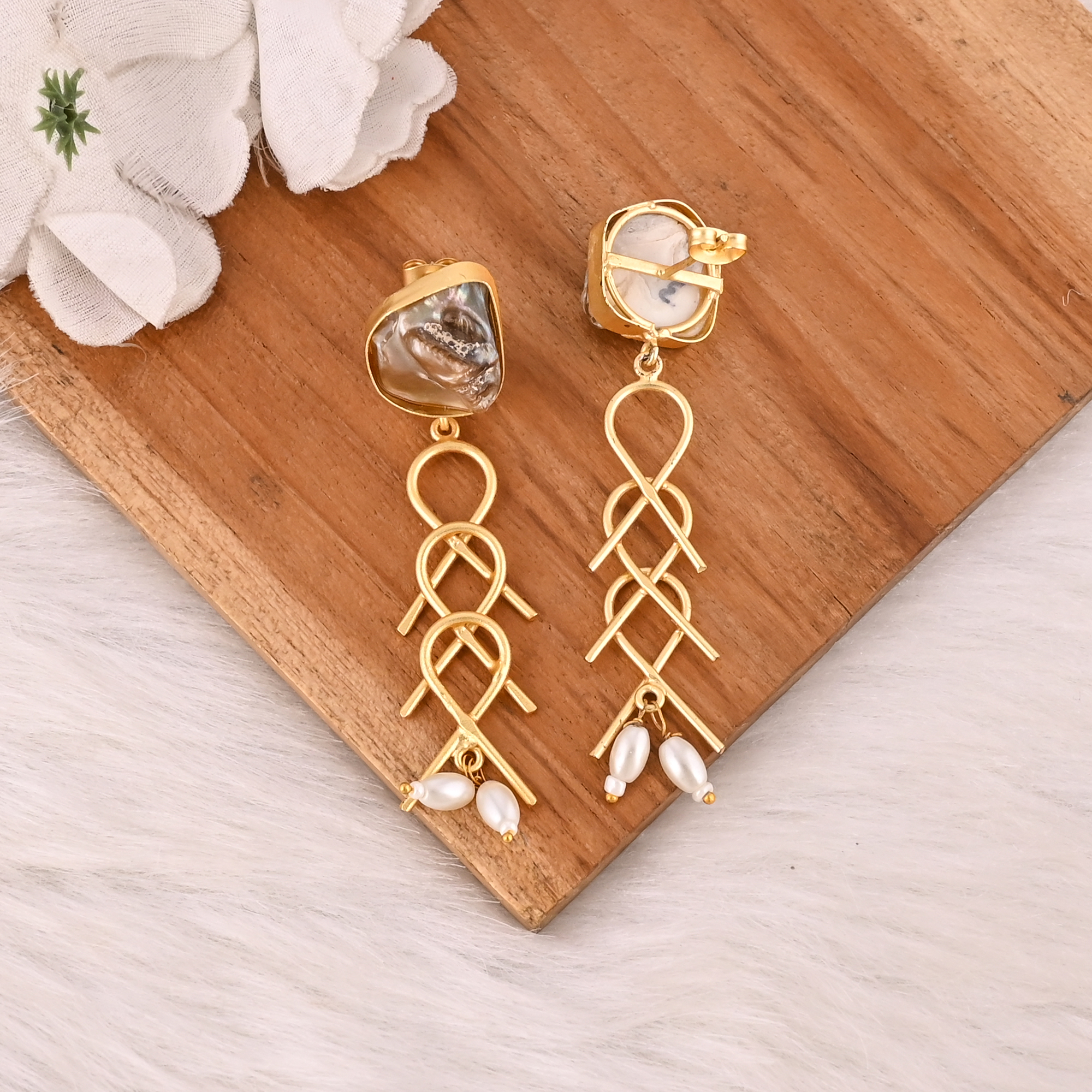Handmade Natural Mother of Pearl Dangle Earrings for Women