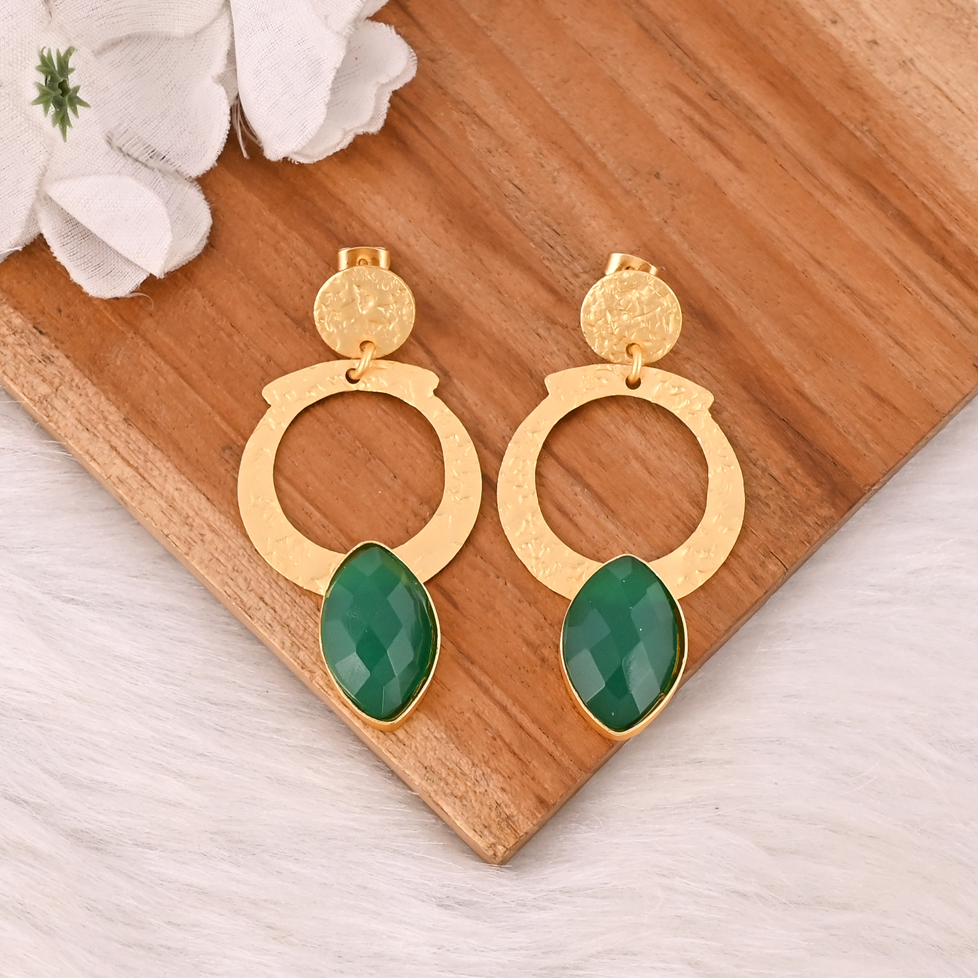 Stylish Elegant Natural Green Onyx Gemstone Drop Earrings For Women