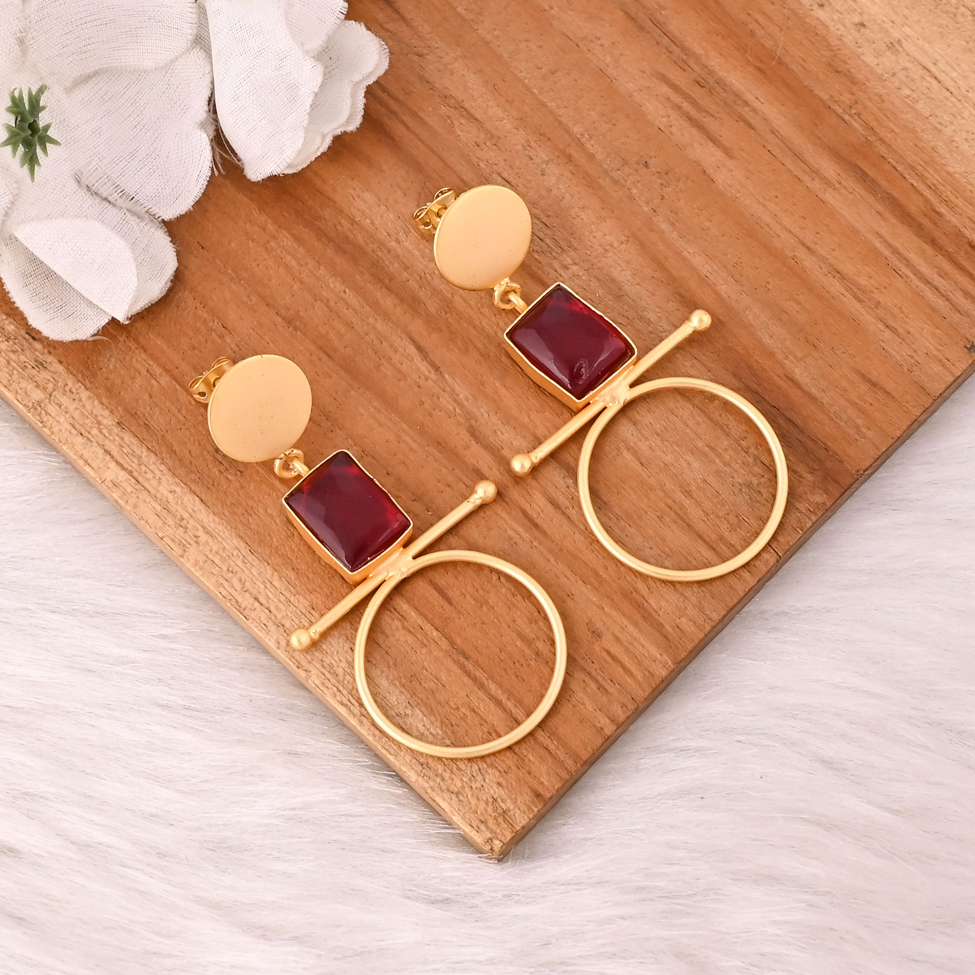 Handmade Red Hydro Gemstone Brass Dangle Earrings Gold Plated Brass Fashion Jewelry for Women