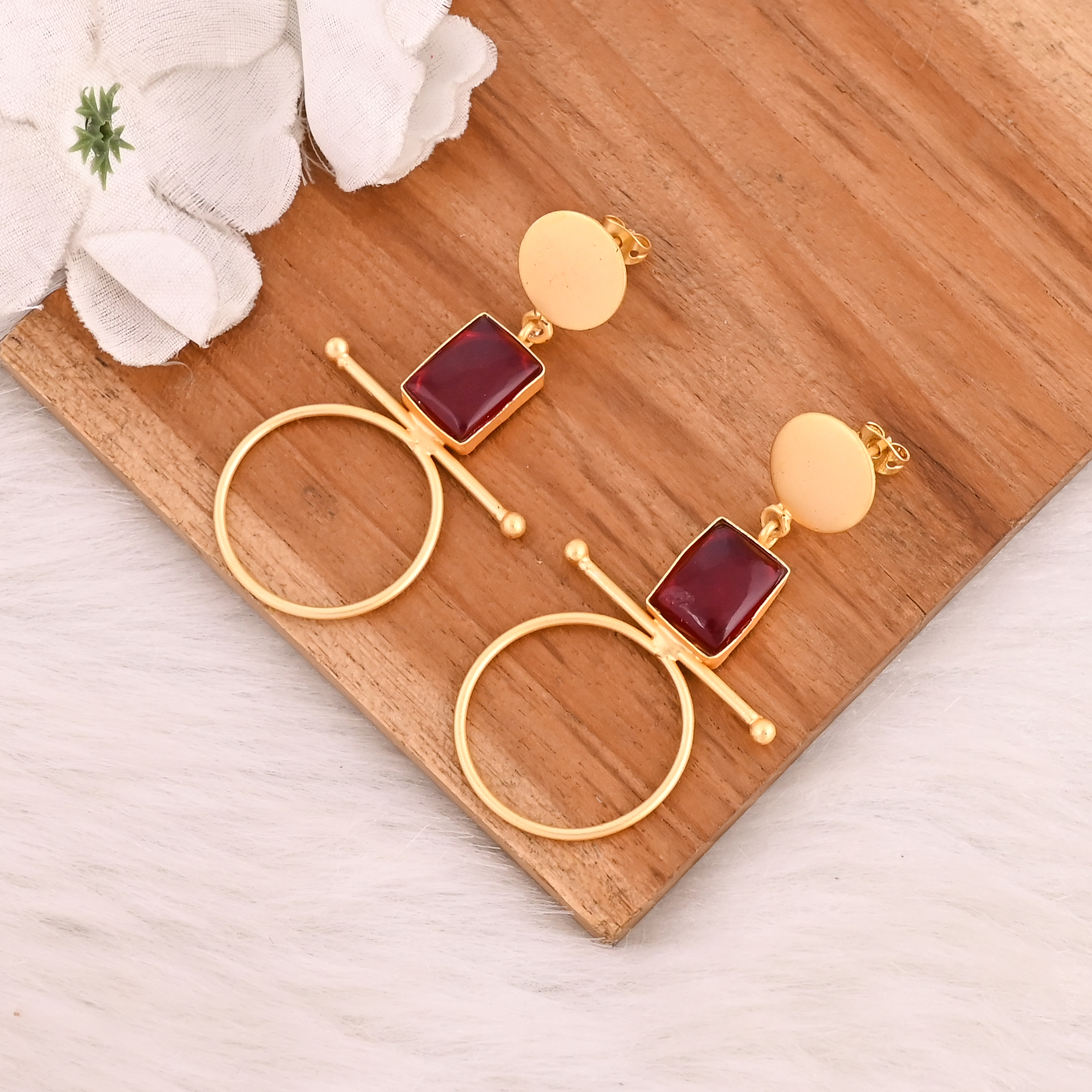 Handmade Red Hydro Gemstone Brass Dangle Earrings Gold Plated Brass Fashion Jewelry for Women